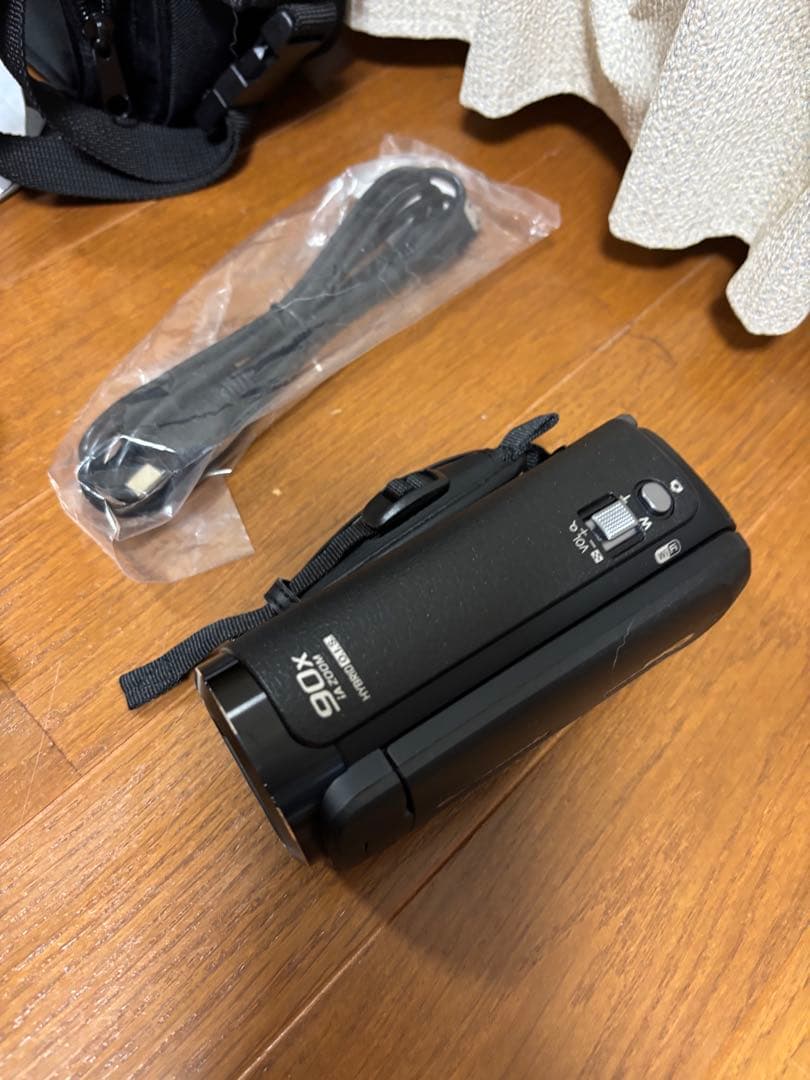 Panasonic デジタルハイビジョンビデオカメラ　HC-V495M