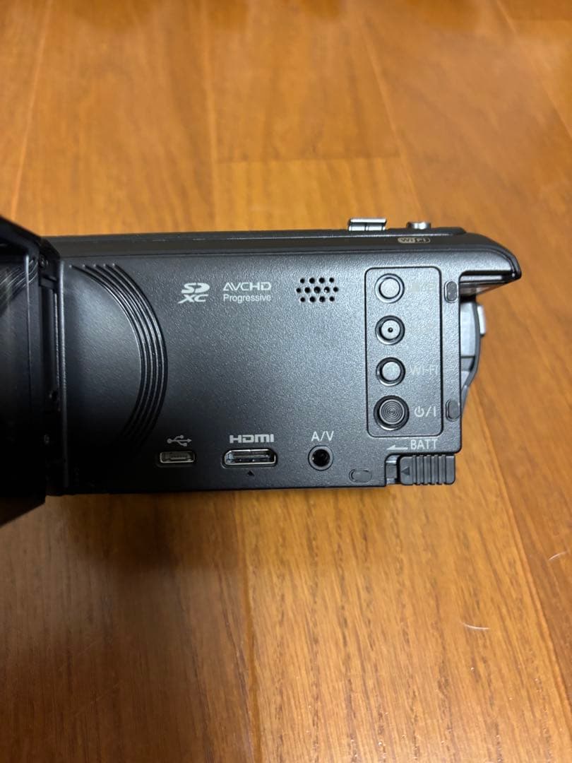 Panasonic デジタルハイビジョンビデオカメラ　HC-V495M