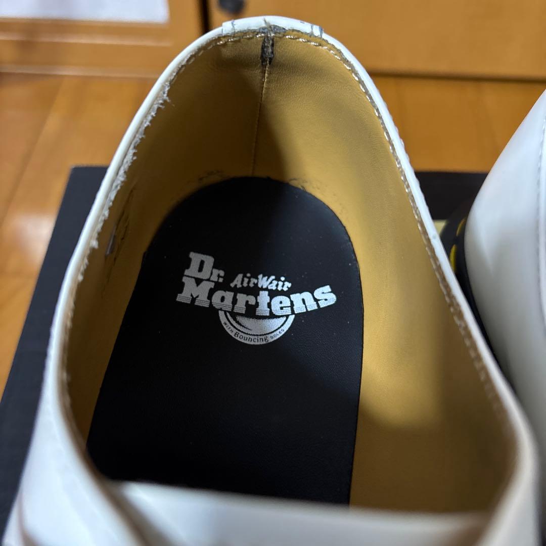 ドクターマーチン　3ホール　ホワイト UK7