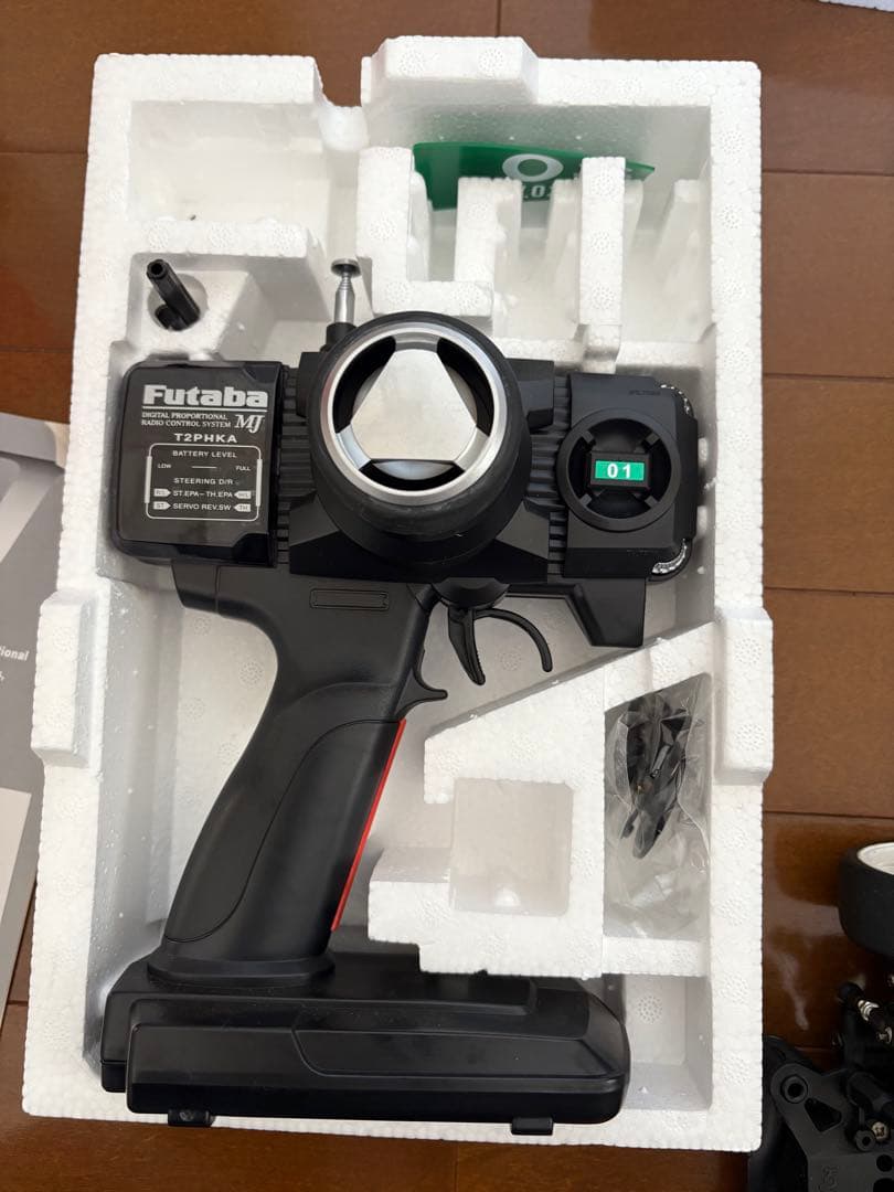 京商 エンジン ラジコンカー V-ONE