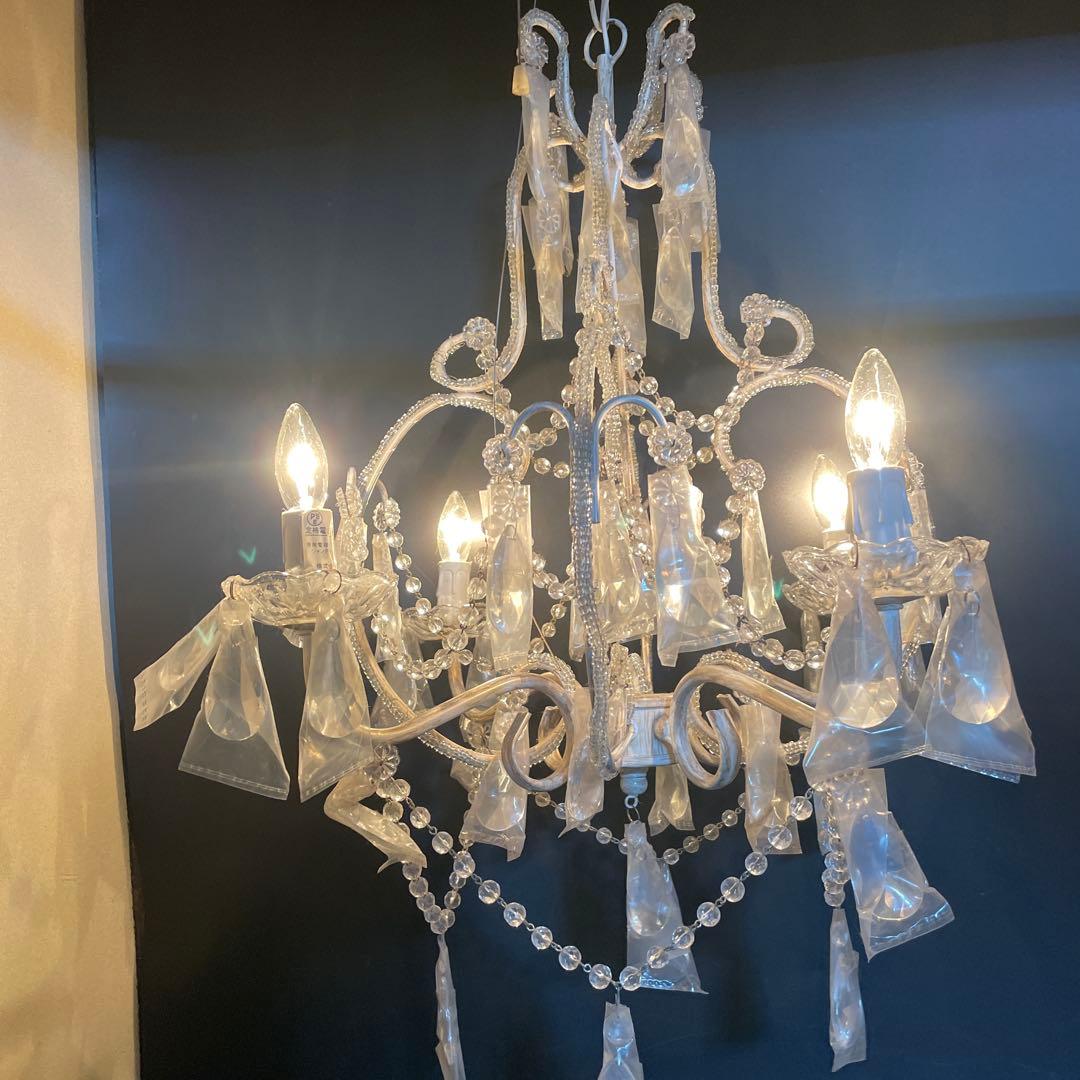 新品未使用　シャンデリア　アンティーク　ヴィンテージ　ゴールド　ホワイト