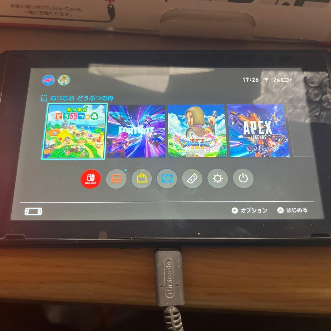 Nintendo Switch 赤と青 Joy-Con あつまれ どうぶつの森
