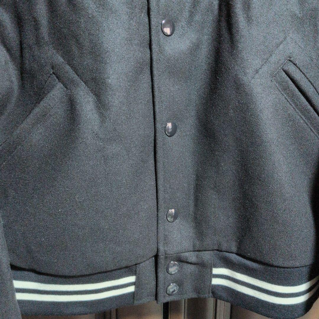 ナイキ：メンズ：AUバーシティ　ジャケット：Lサイズ：黒