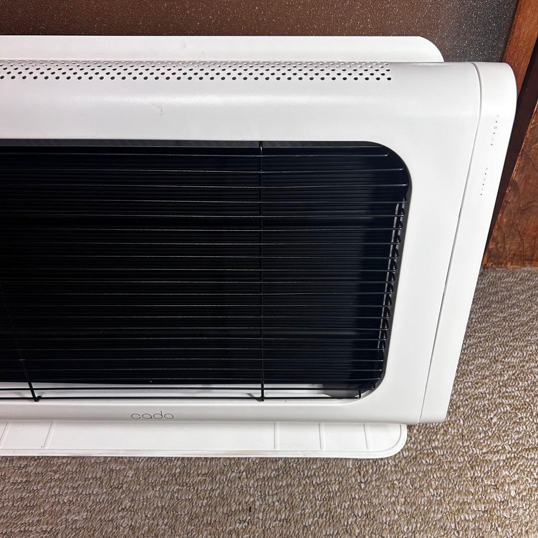 美品 cado SOL-002（電気ヒーター）