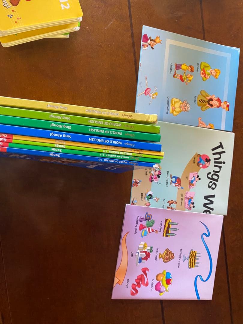 Disney's World of English Sing Along！旧子役