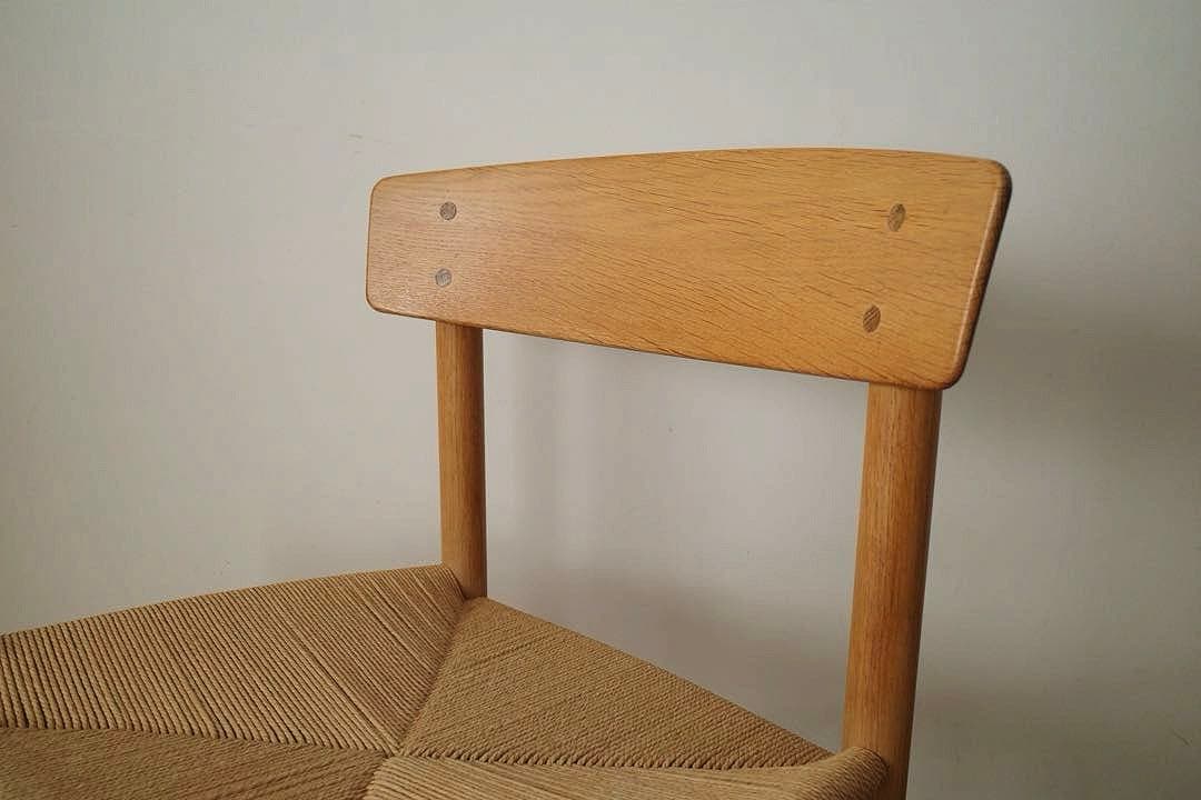 美品 【モーエンセン J39】オーク クリア塗装 / yチェア