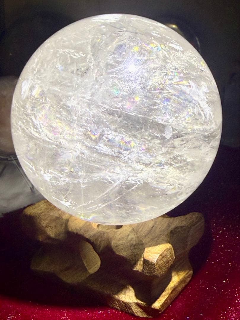 水晶スフィア75mm×虹入り Select by Amulet〜天然石〜