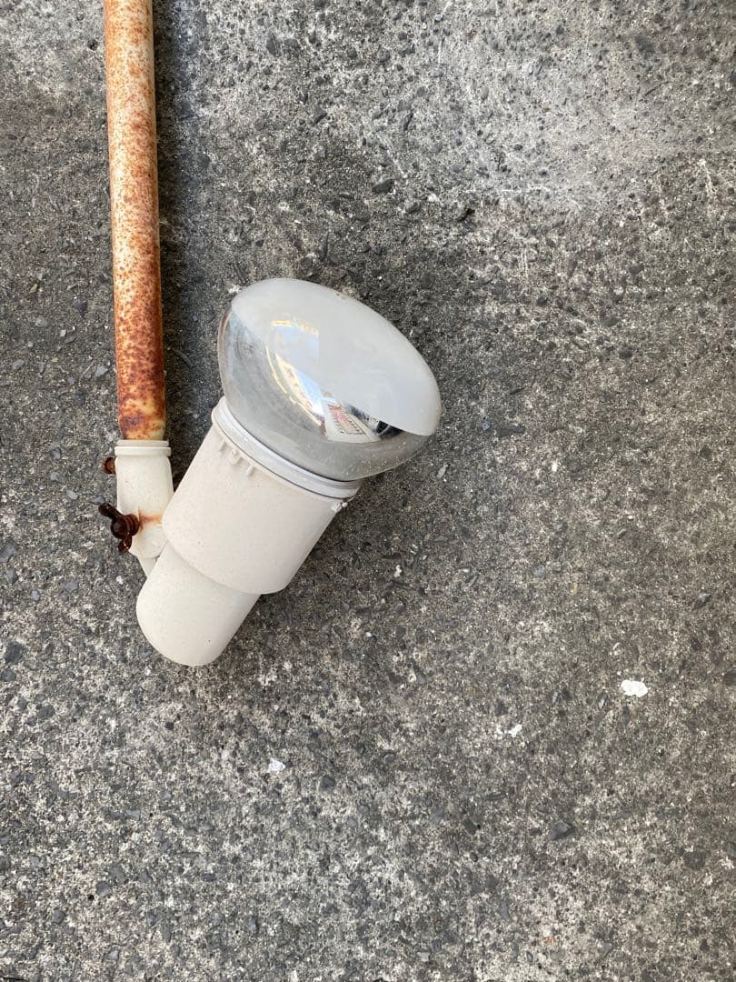 ホワイトスポットライト 2本　金属製