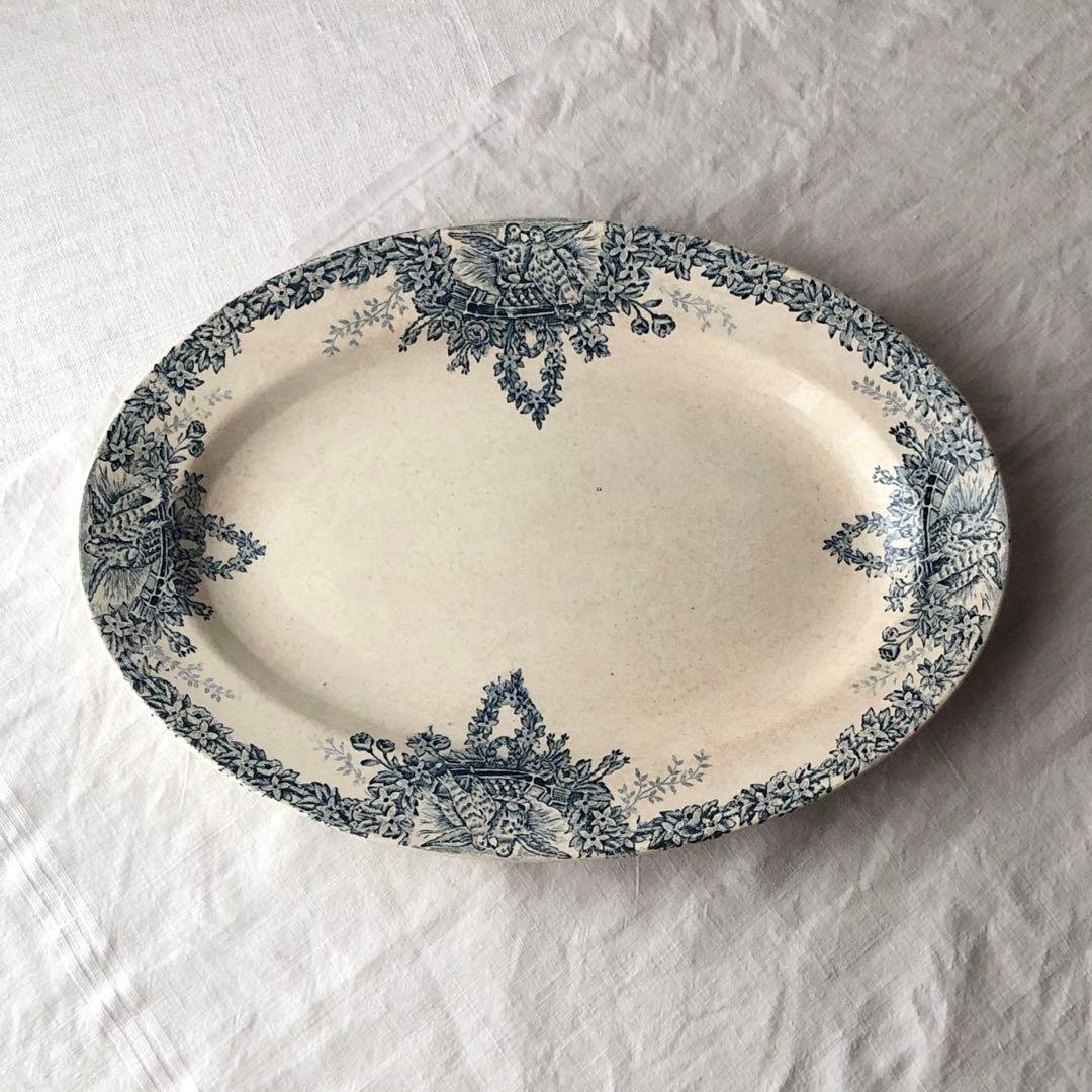 愛らしいオーバルプレート　フランスアンティーク　サンタマン　幸せの使者