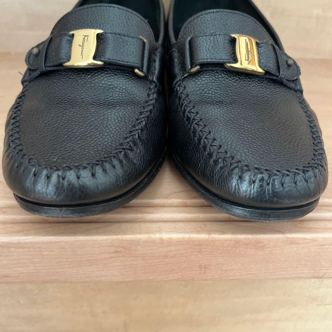 おこめ⭐︎ Salvatore Ferragamo ローファー　ブラック