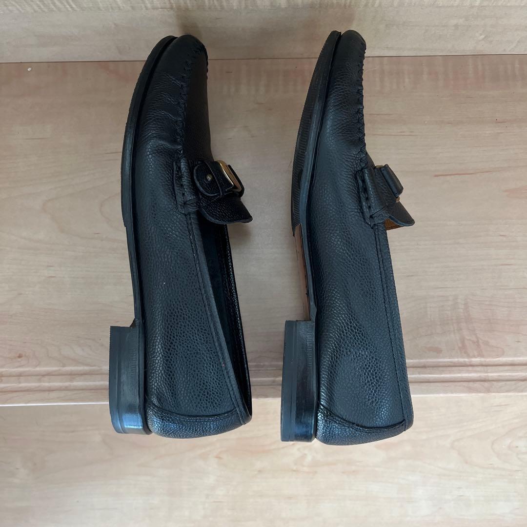 おこめ⭐︎ Salvatore Ferragamo ローファー　ブラック