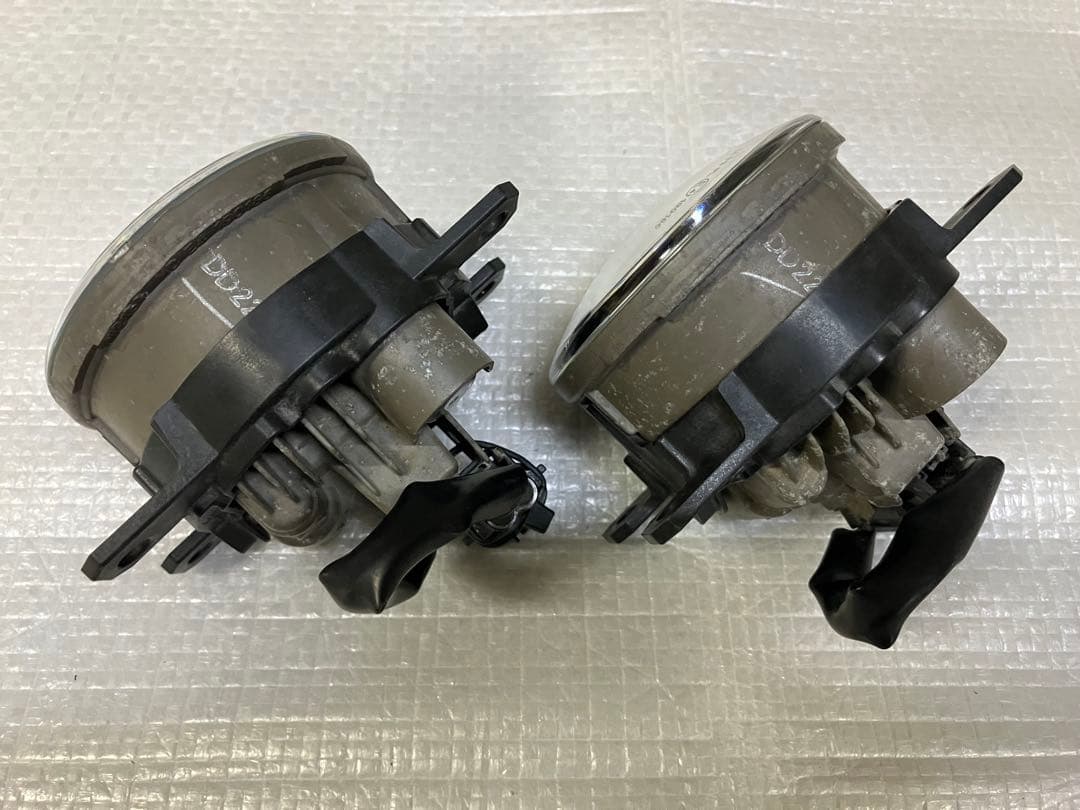 ♦︎ダイハツ★タントカスタムLA600S純正オプション LEDフォグランプ★