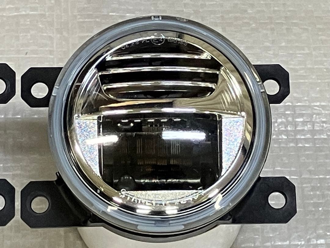 ♦︎ダイハツ★タントカスタムLA600S純正オプション LEDフォグランプ★