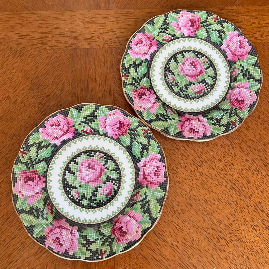【レア美品】英国ビンテージ★ニードルポイント★ケーキ皿　2枚