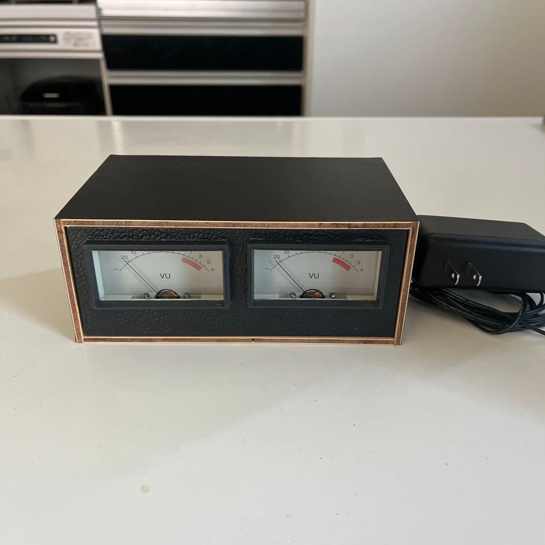 自作 ステレオVUメーター(ピーク表示機能LED付)