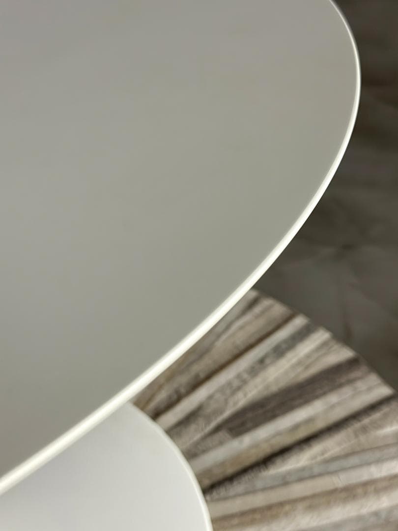 カリガリス BALANCE 円形テーブル