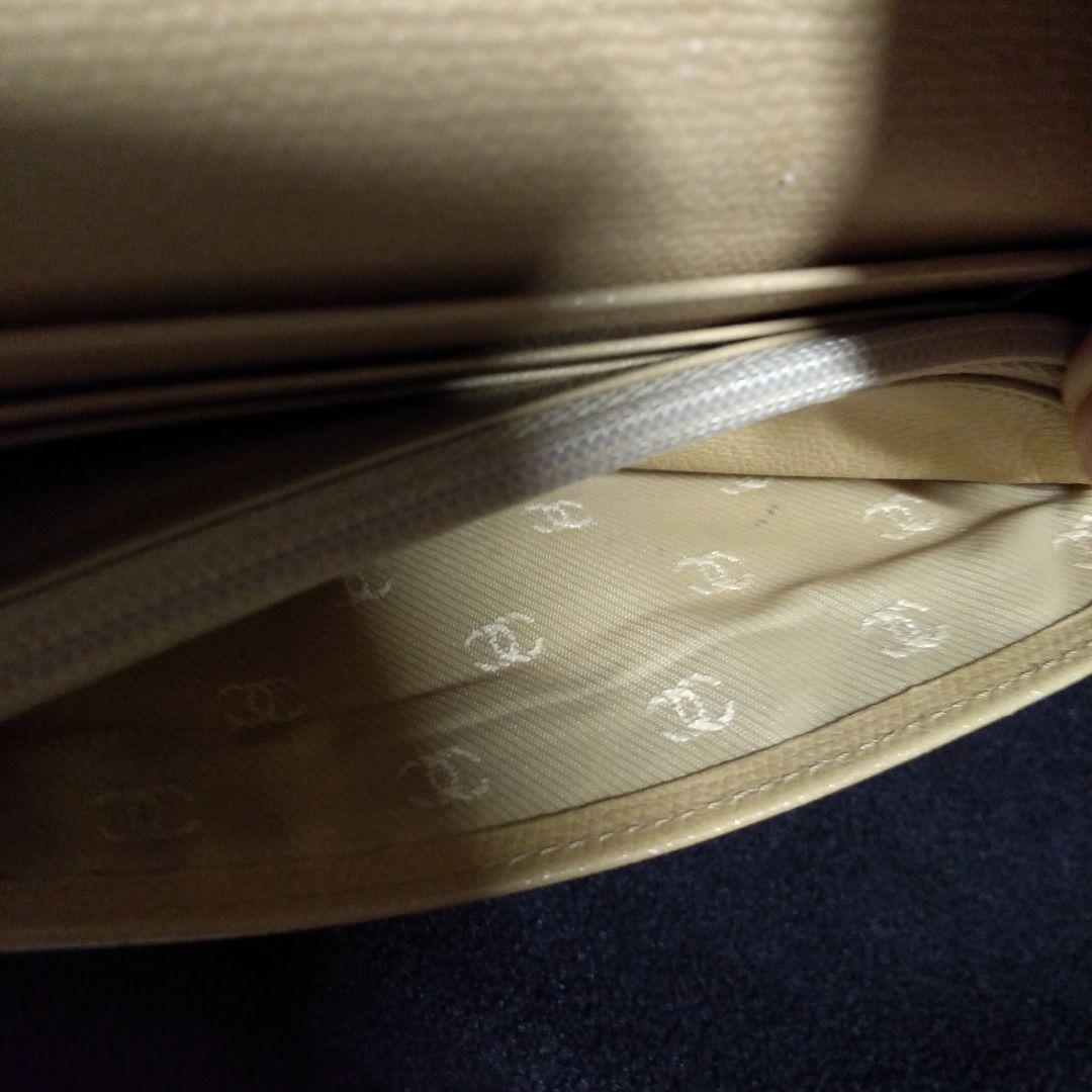 CHANEL長財布　ベェージ　ゴールドレザー　シャネル