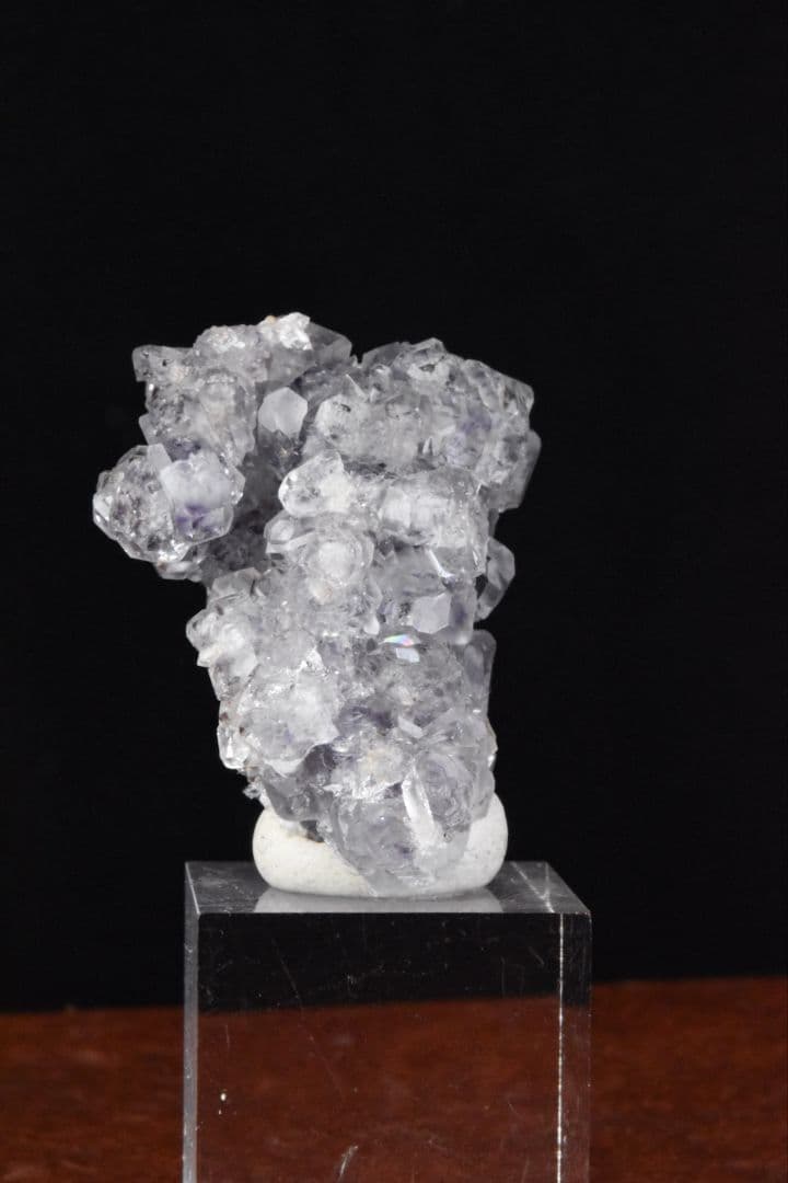 中国湖南省上堡(Shangbao)鉱山産 パープルフローライト