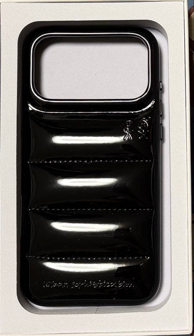 Urban Spritsbication iPhone17promaxケース