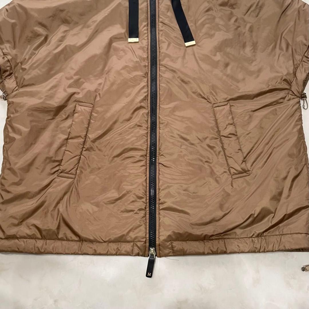 MaxMara The CUBE　フーデッドダウンポンチョ　CAMELUXE　S