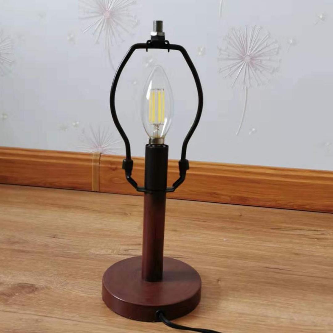 ステンドグラス バラが彩る 卓上照明 爽やかなブルー