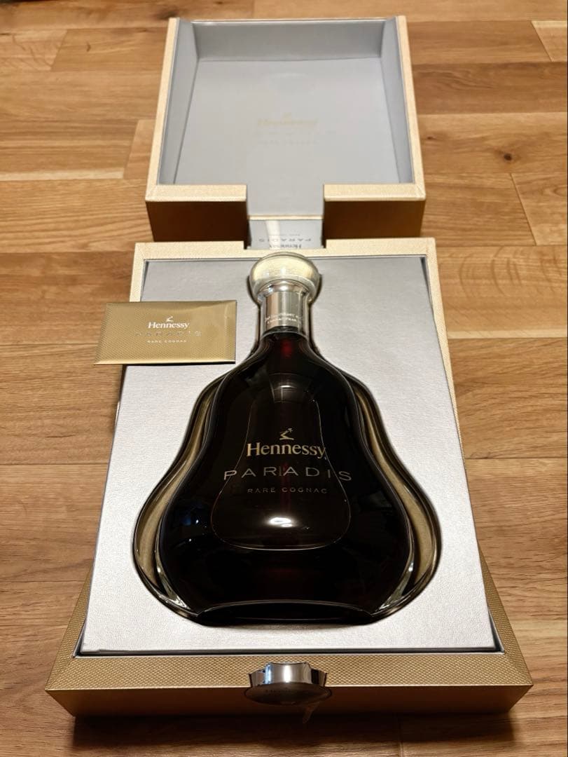 ヘネシーパラディ 700ml 未開封
