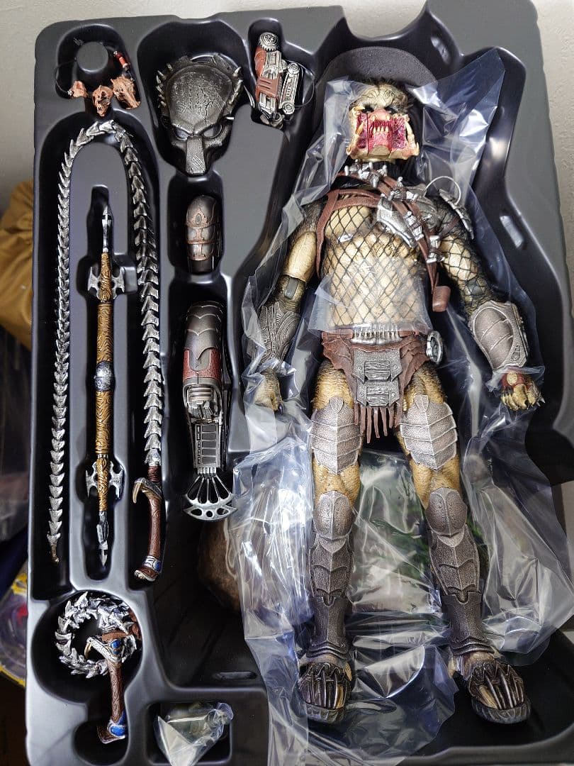 ホットトイズ1/6ウルフ・プレデター（2019年版）