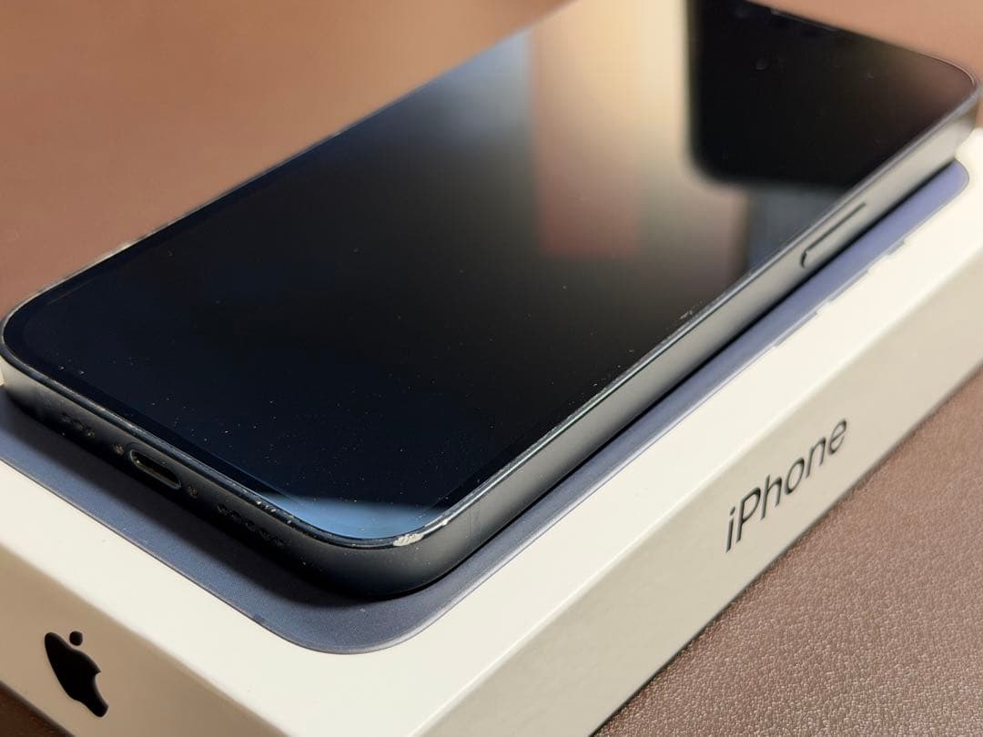 Apple iPhone13 128GB SIMロックなし