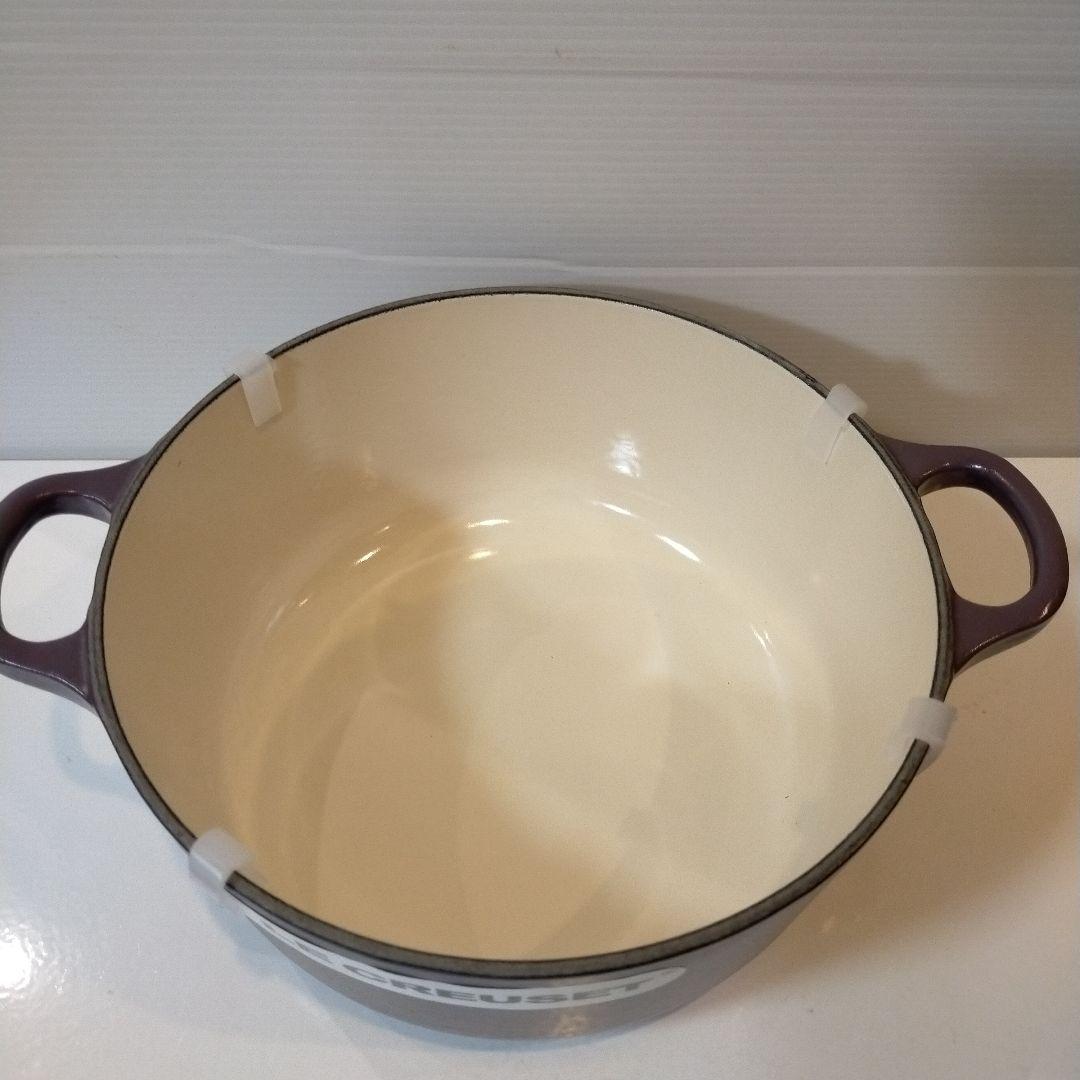 【新品未使用】LE CREUSETココットロンド 両手鍋 アメジスト20cm