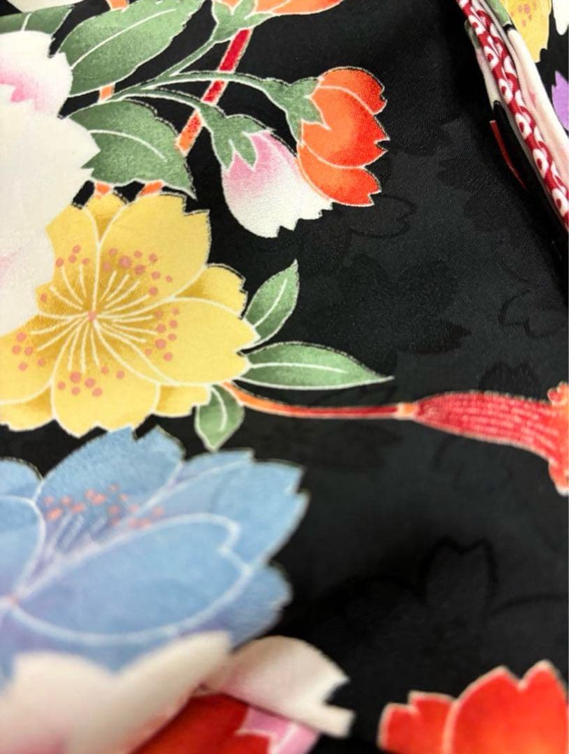 七五三　3歳女の子　着物セット　赤ちりめん　正絹被布　黒に八重桜　新品