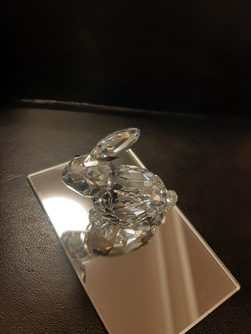 SWAROVSKI　うさぎ　お座り