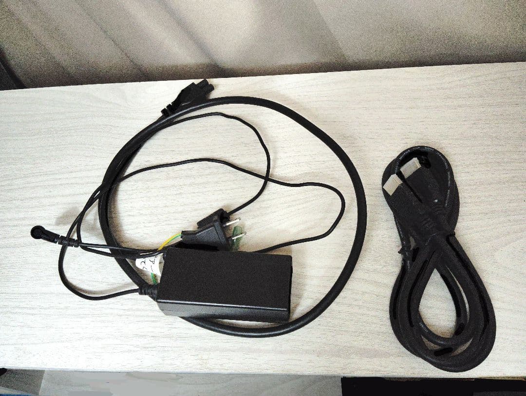 32MP58HQ-P　　31.5インチPCモニター