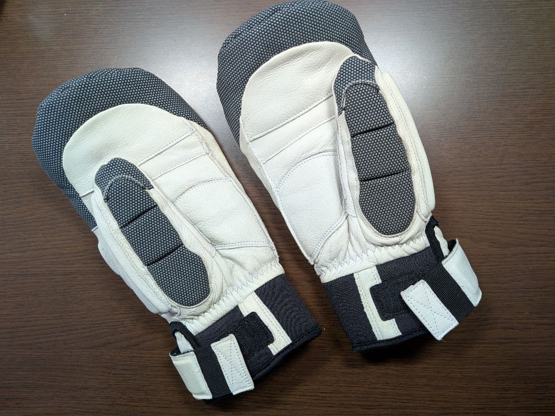 HESTRA ミトン グローブ ホワイト/グレー