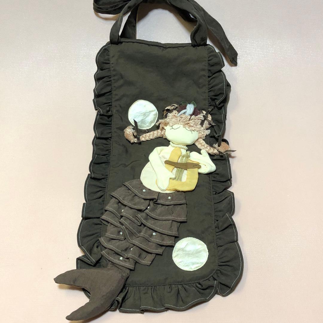 ポテチーノ・人形姫が奏でる壁かけ ティッシュカバー…