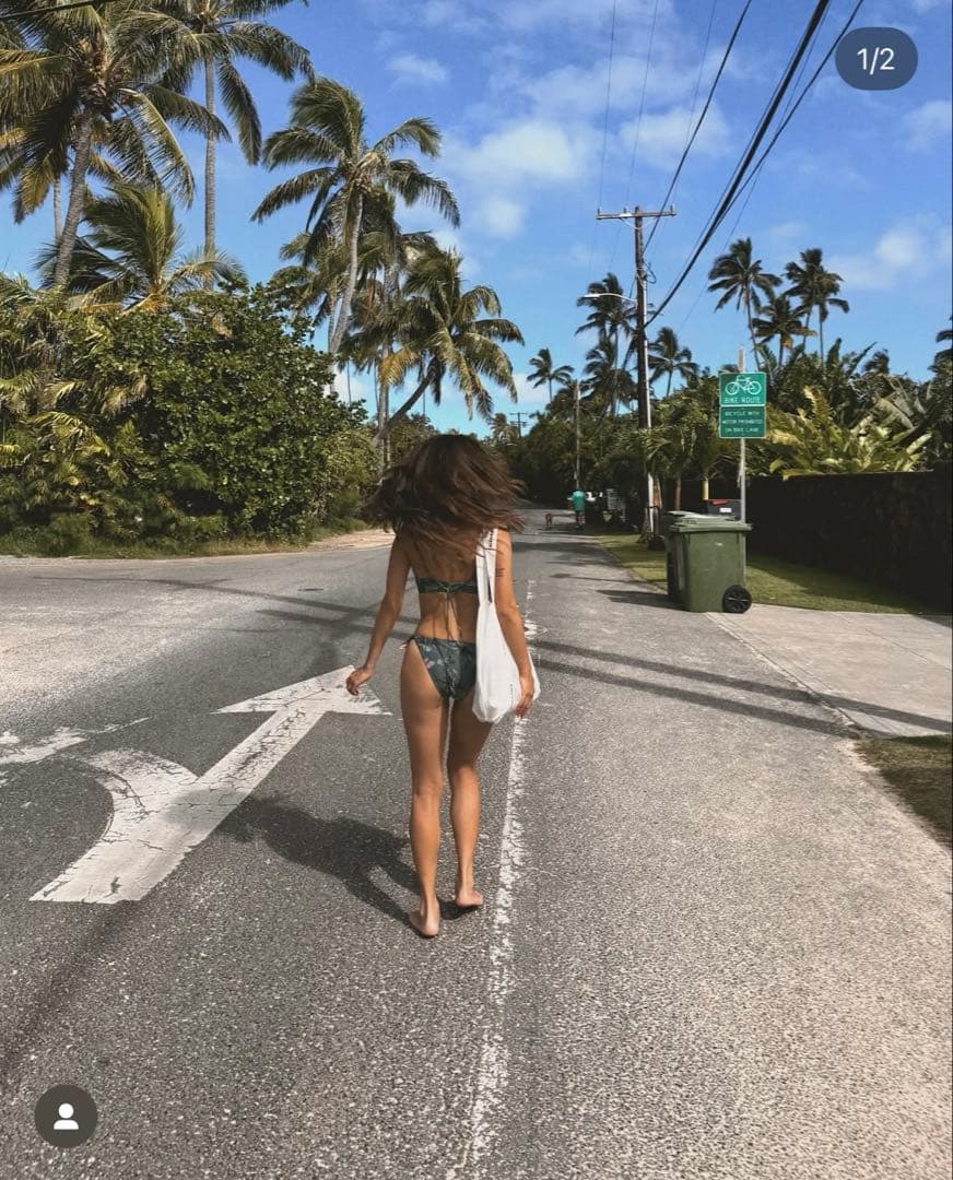 美品 ALEXIASTAM Charlie Peace of mindトップ S