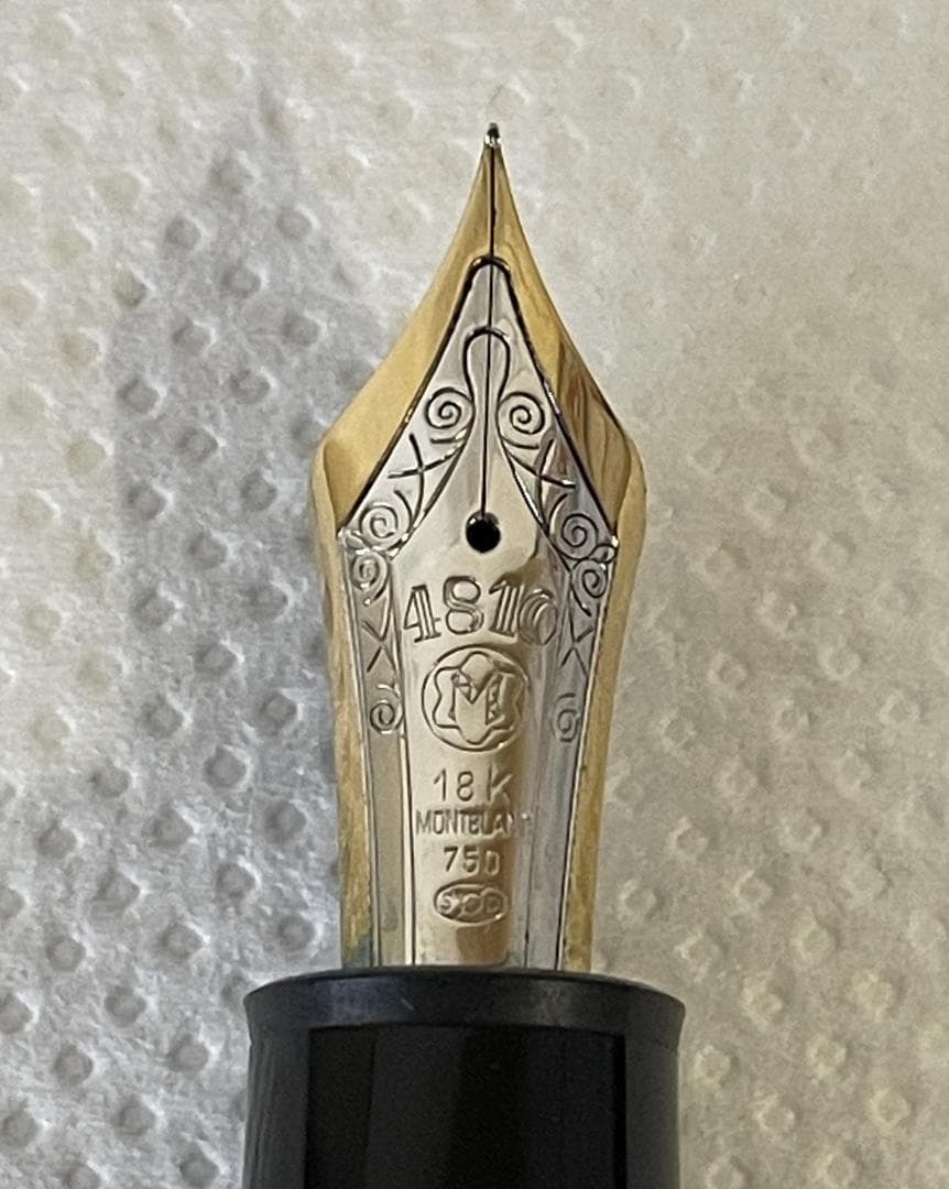 モンブラン 149 マイスターシュテュック 18K (F) 細字 750