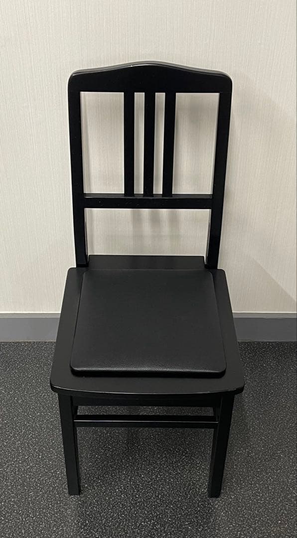 トムソン椅子　ピアノ椅子　アップライトピアノ　グランドピアノ　背もたれ椅子