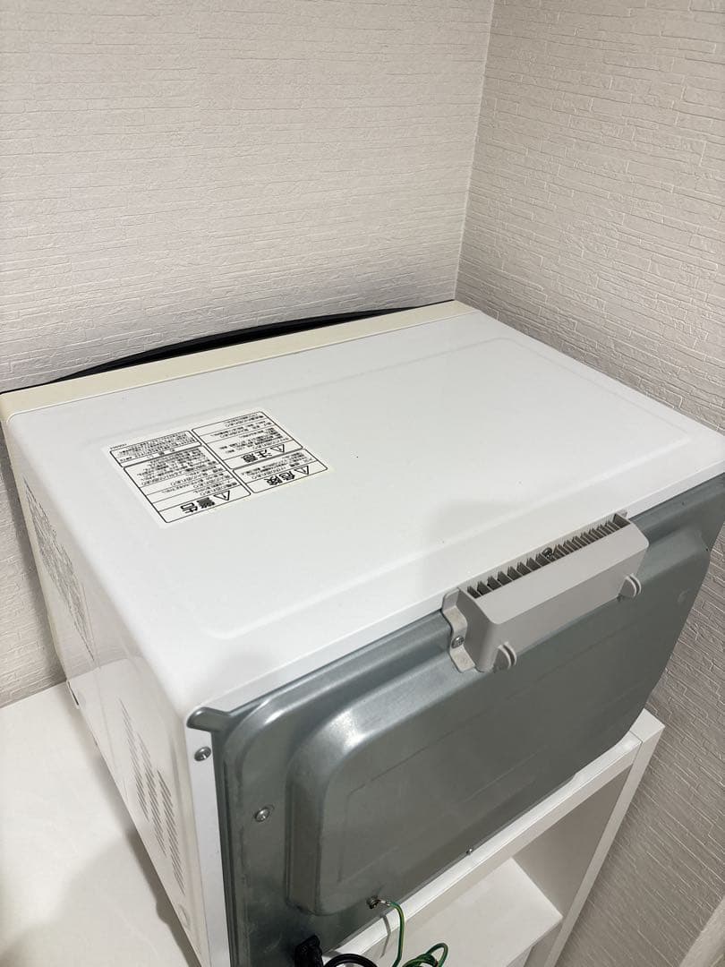 48.石窯オーブンレンジ　東芝　ER-ND7 角皿付き　ホワイト