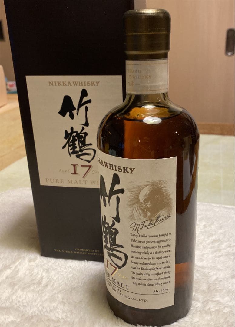 新品！箱付！旧ラベル！　竹鶴17年 700ml