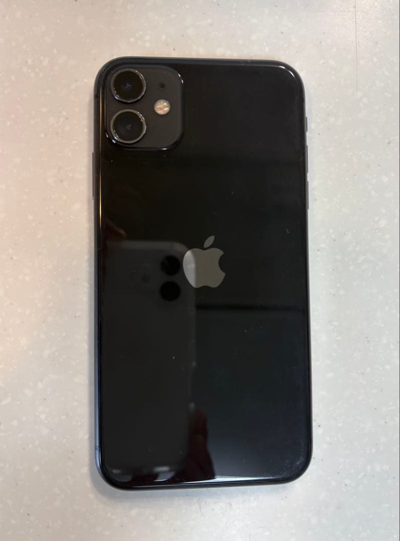 iPhone11 本体　256GB ブラック