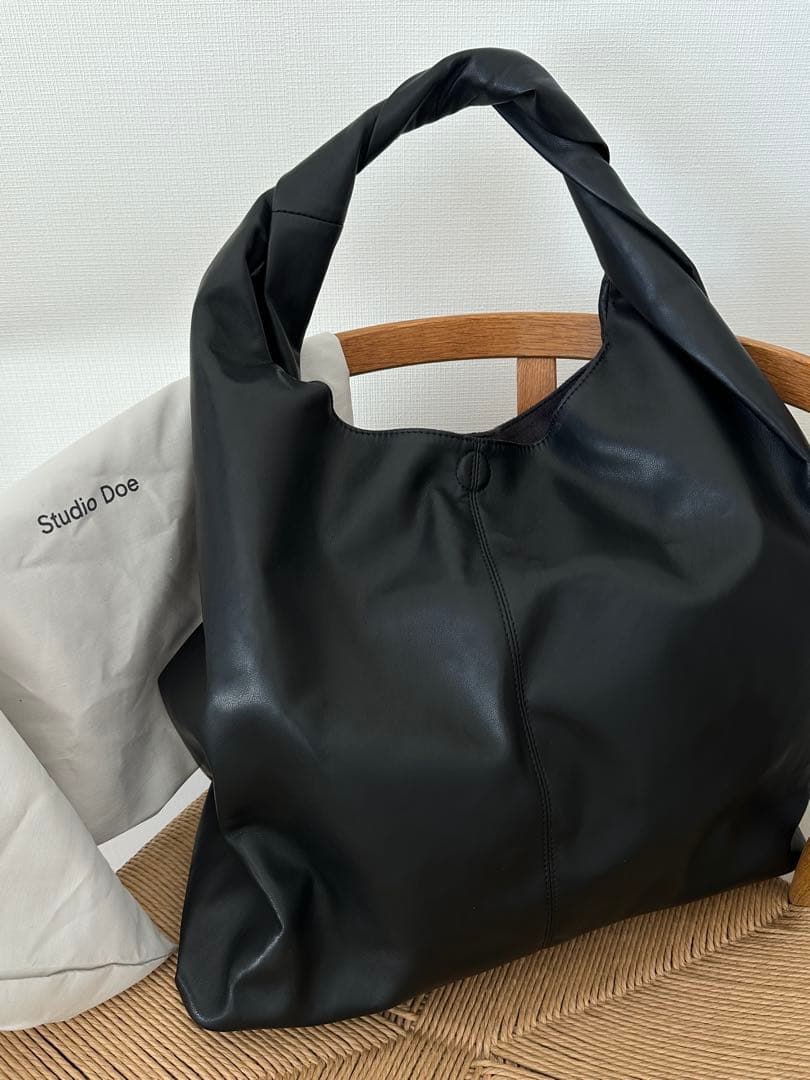 Studio Doe × todayful Twist Shoulder Bag