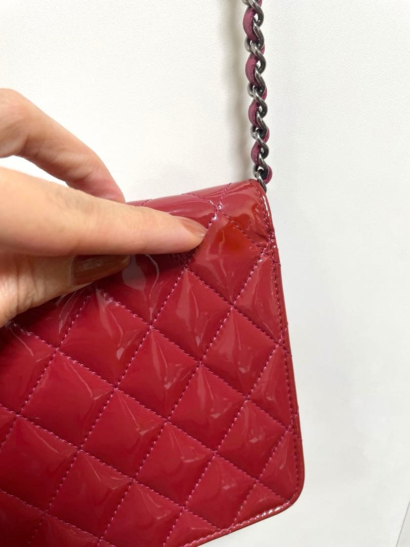 CHANEL シャネル　ショルダー　チェーンウォレット　パテント