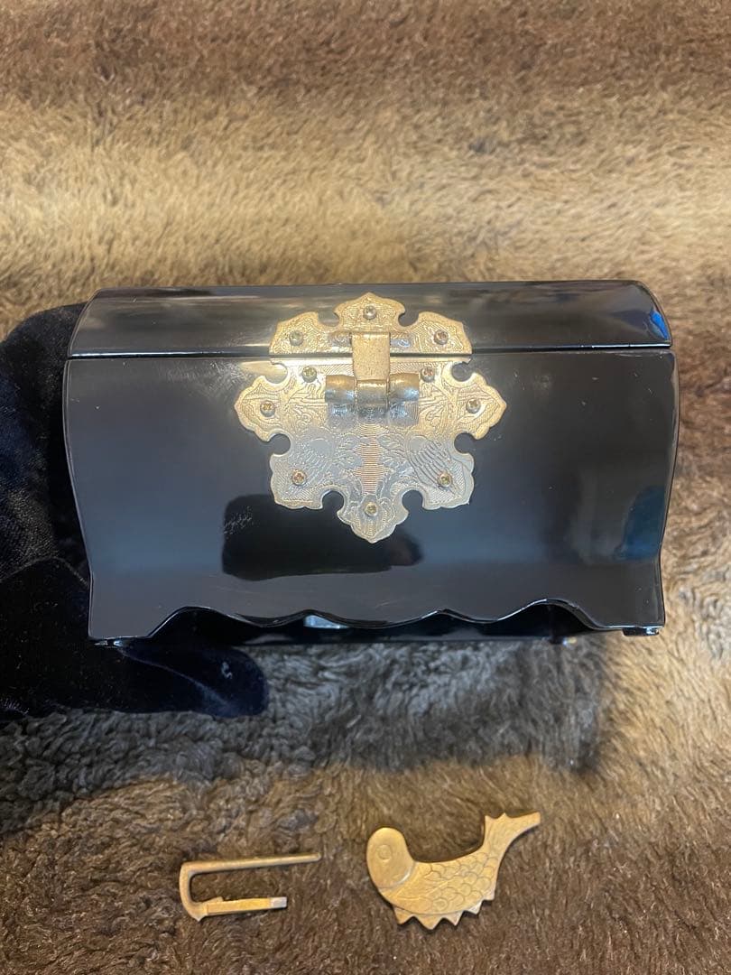 螺鈿細工　ジュエリーボックス　小物入れ　オルゴール　宝石箱