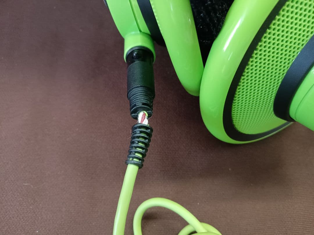 《TA1963》AKG Q701 GRN グリーンGREEN 外箱なし