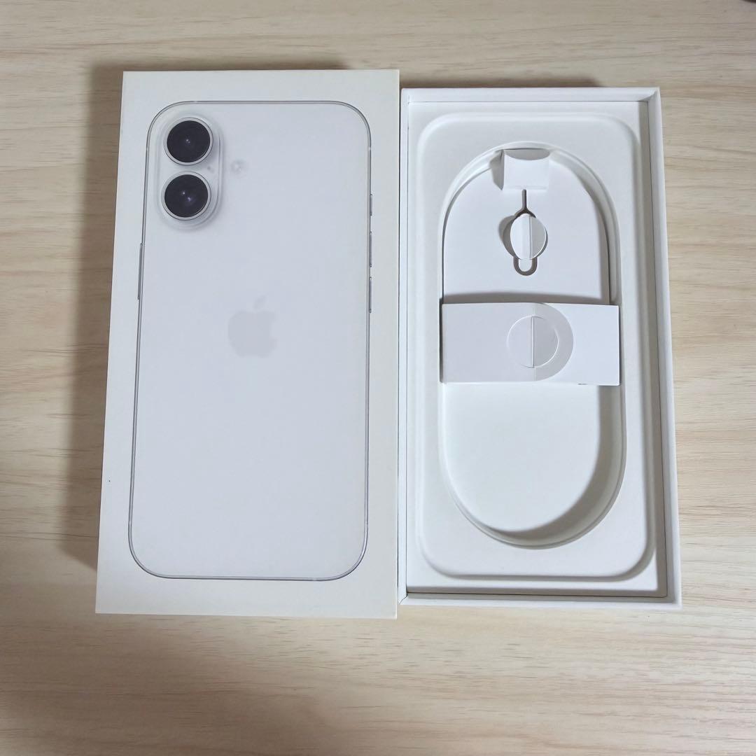 美品 iPhone16 ホワイト SIMフリー 保護フィルム付きケースおまけ