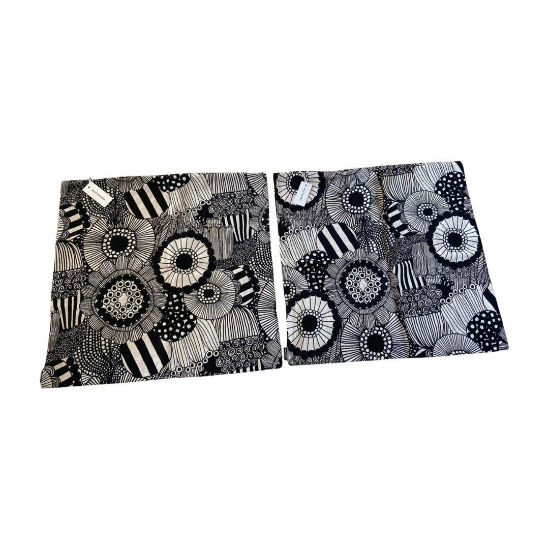 新品✨マリメッコ ピエニシイルトラプータルハ クッションカバー　50x50cm