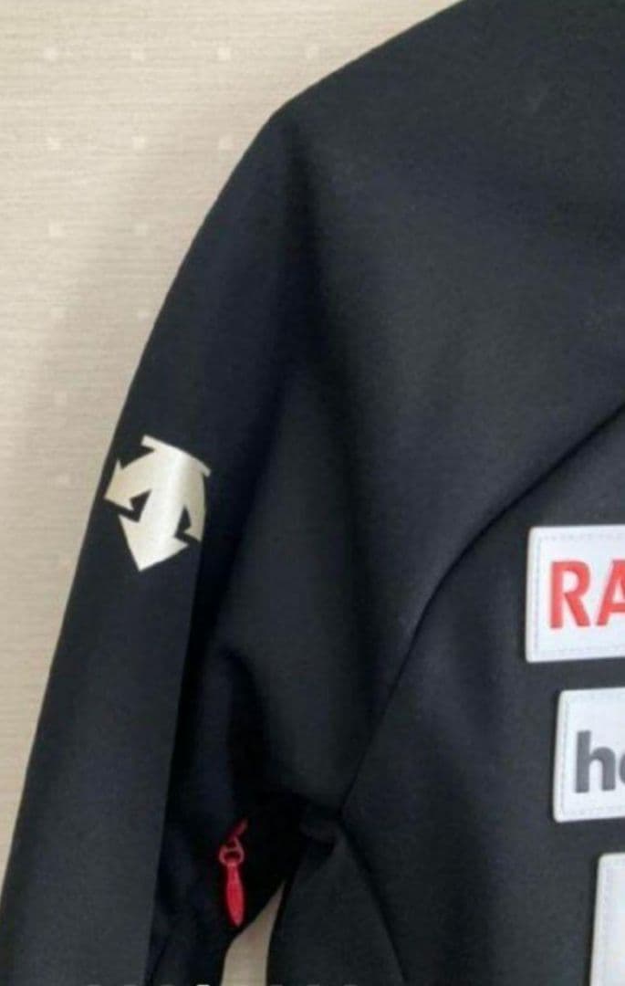 美良品 デサント スイスチームモデル ミドラー