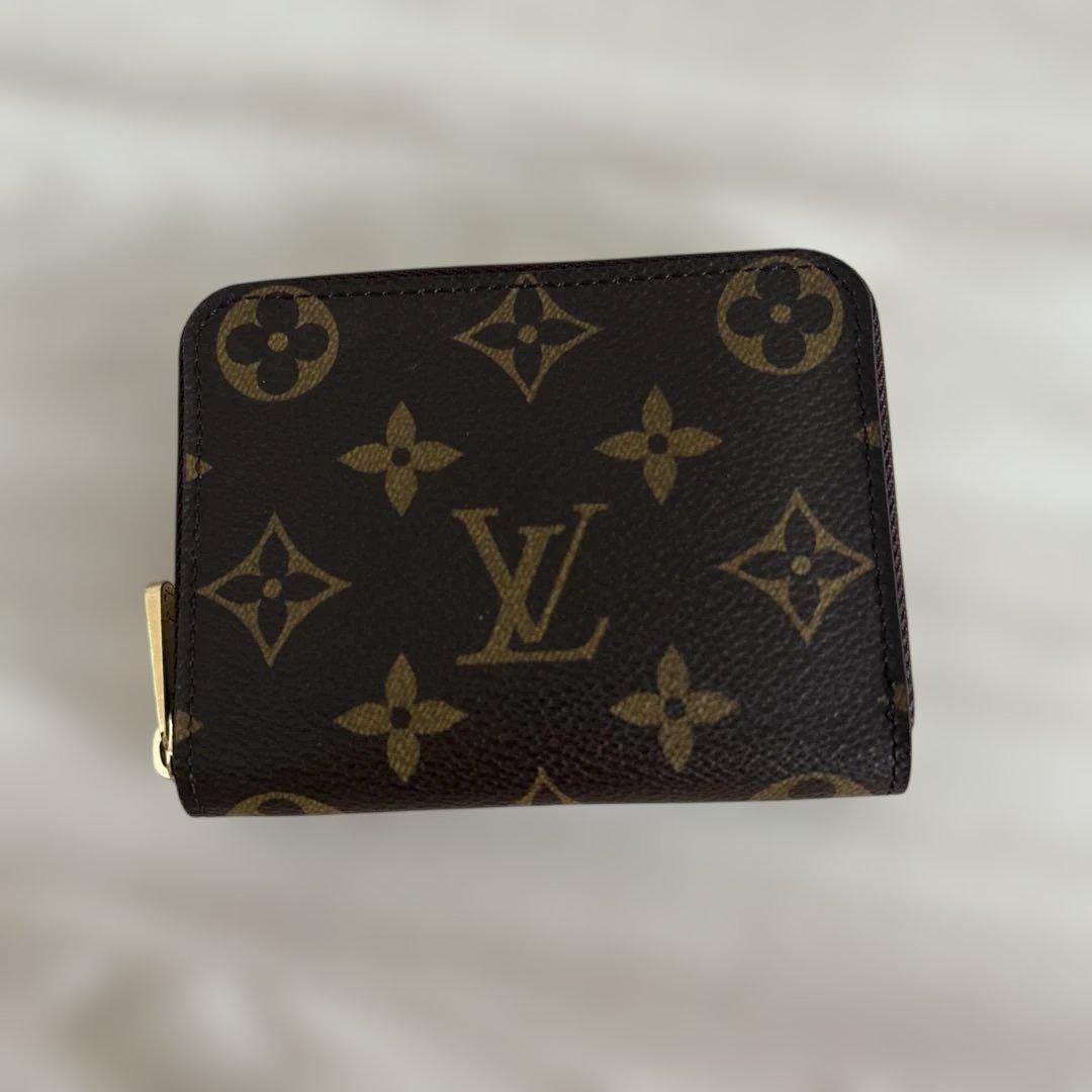 【美品】LOUIS VUITTON ジッピーパース モノグラム 財布