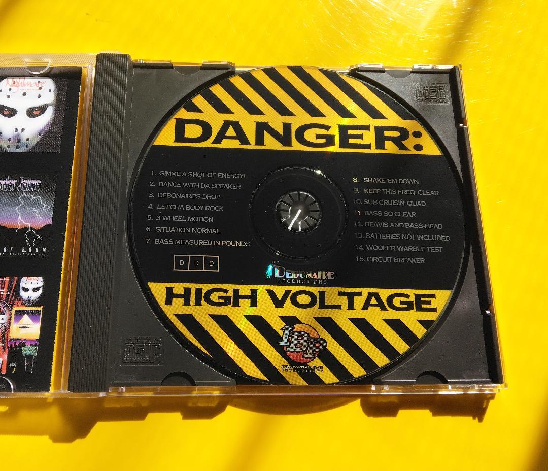 洋楽 Circuit Breaker Danger High Voltage