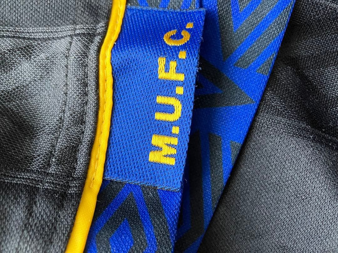 94-95 マンチェスターユナイテッド　アンブロ　アウェイユニフォーム　正規品